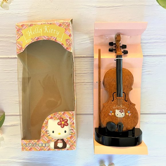RARE Vintage 1999 Sanrio HELLO KITTY Musical Toy VIOLIN Plays 8 Songs MIB - Picture 4 of 10